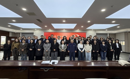 2024年10月18日，，，，集团党委联合长发担保党支部加入了由向阳区党群服务中心开展的“传承革命精神 赓续红色血脉”公益党课_副本.jpg